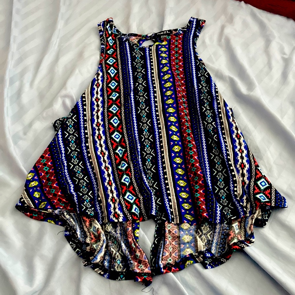 Opened back shirt 🔥